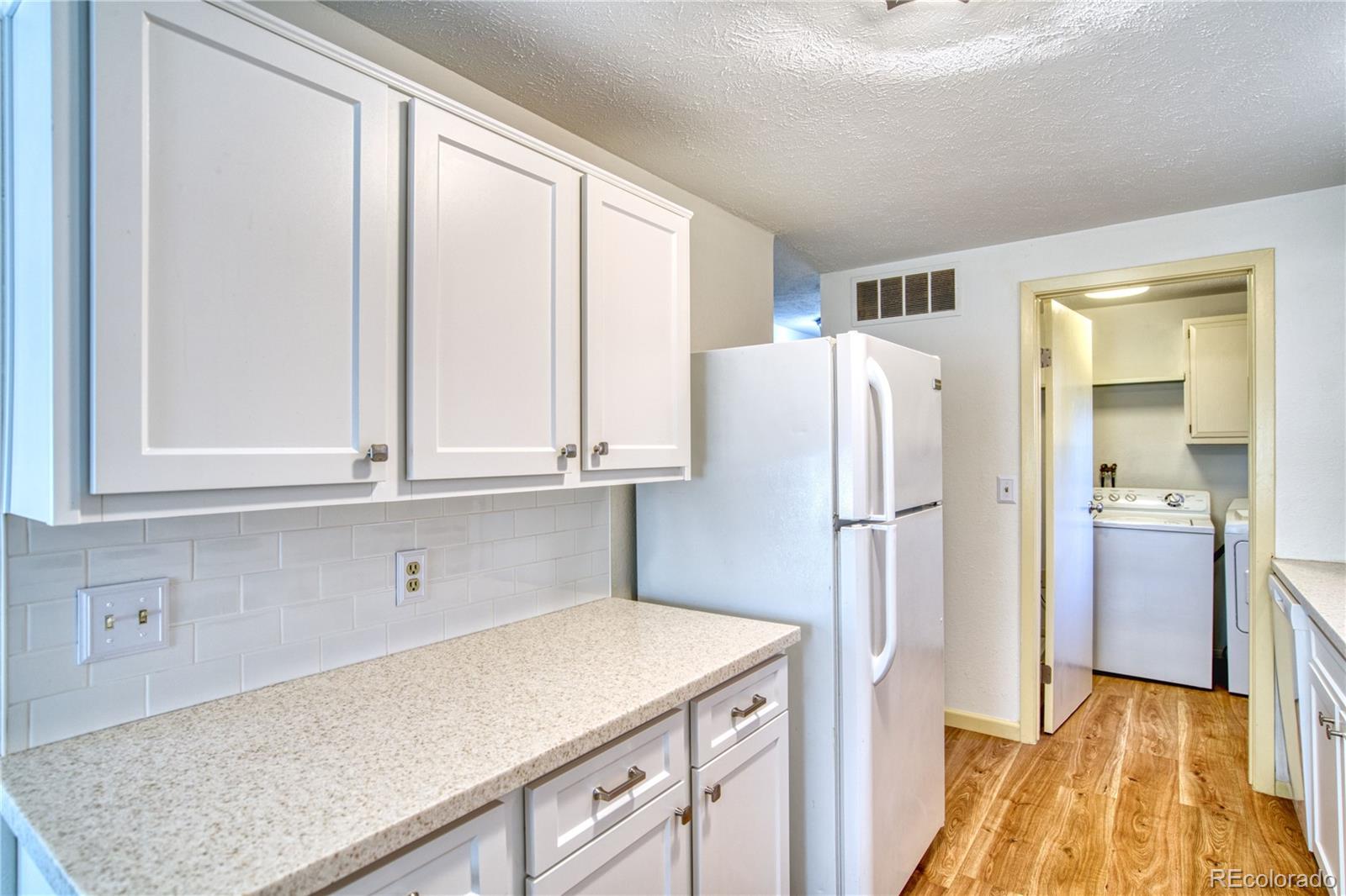 MLS Image #15 for 620  independence drive,longmont, Colorado