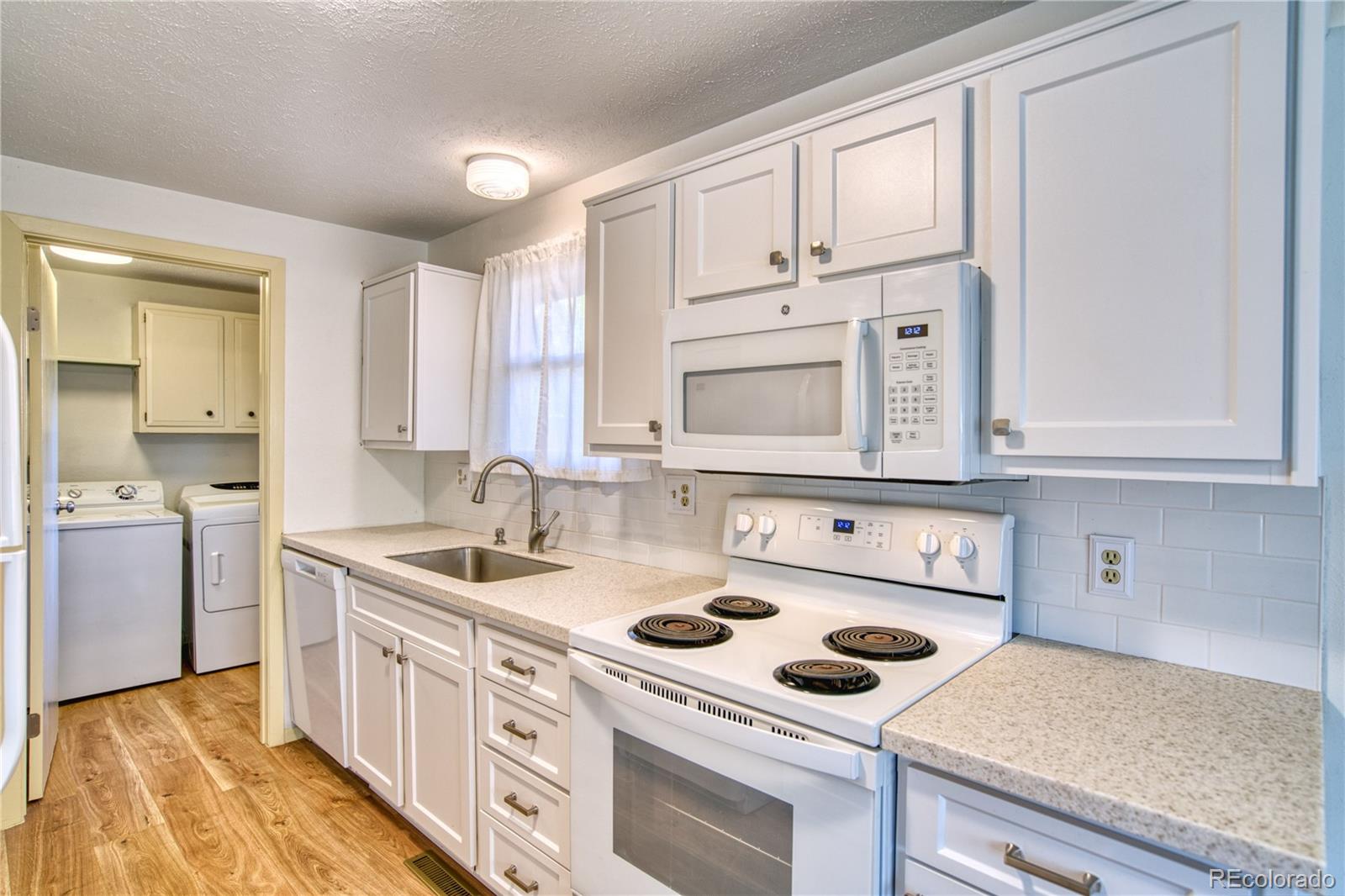 MLS Image #16 for 620  independence drive,longmont, Colorado