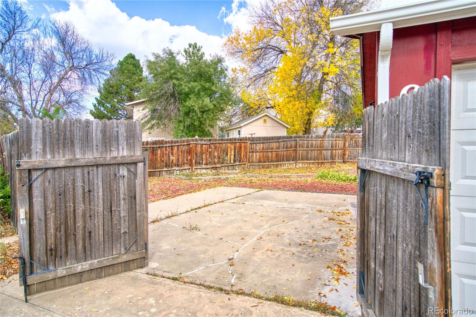 MLS Image #3 for 620  independence drive,longmont, Colorado