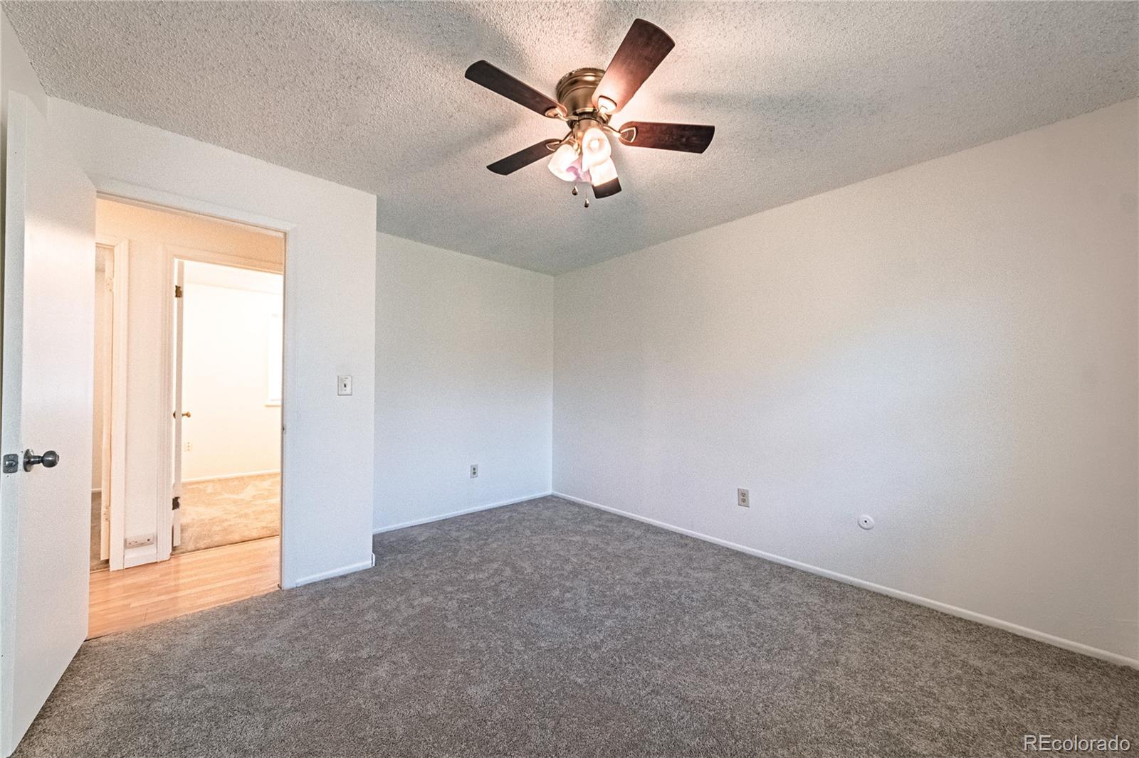 MLS Image #13 for 16879 e amherst avenue,aurora, Colorado
