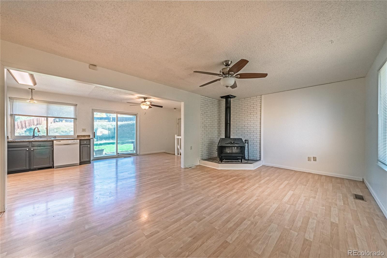 MLS Image #2 for 16879 e amherst avenue,aurora, Colorado