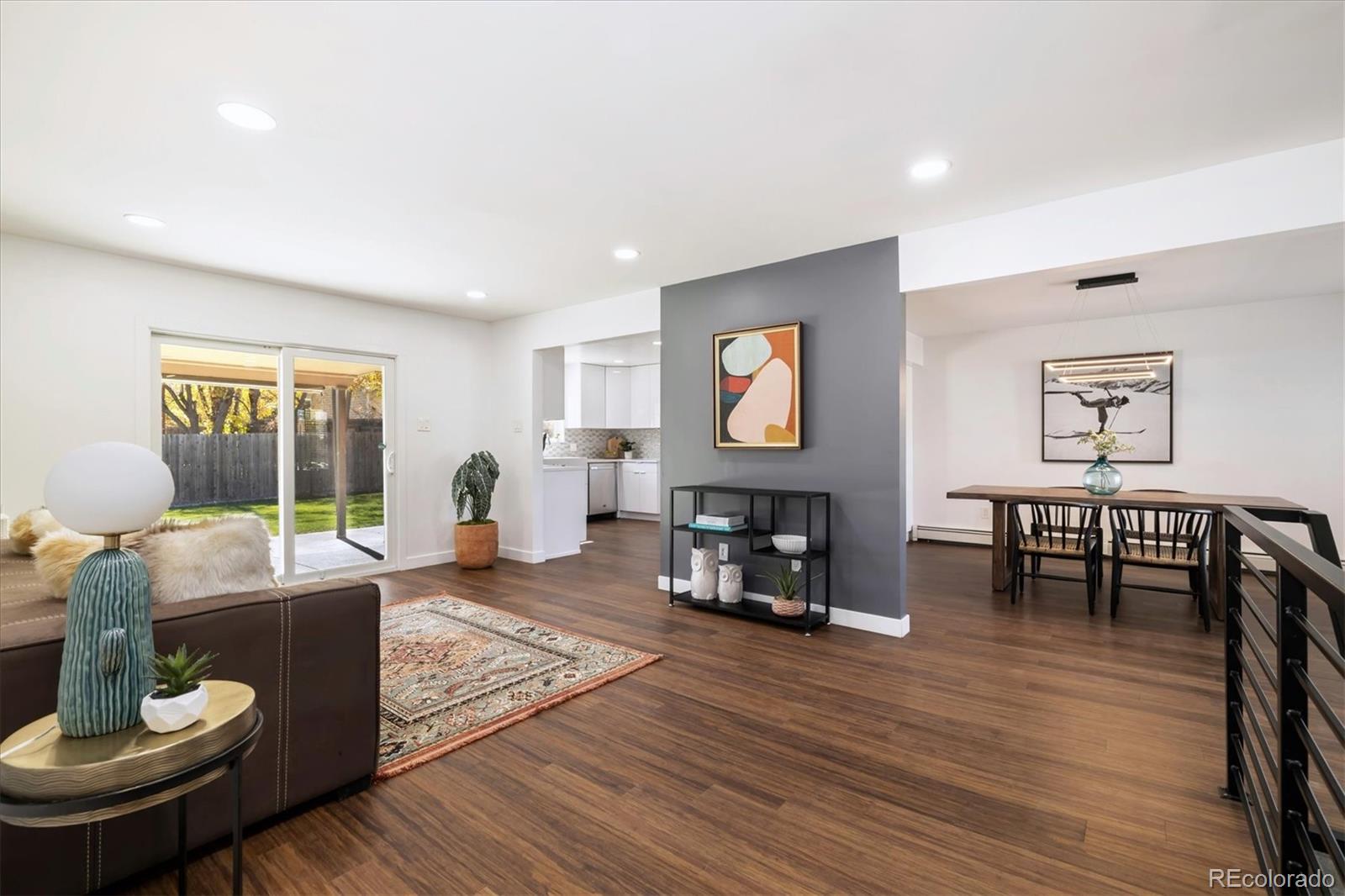 MLS Image #11 for 2334 s leyden street,denver, Colorado