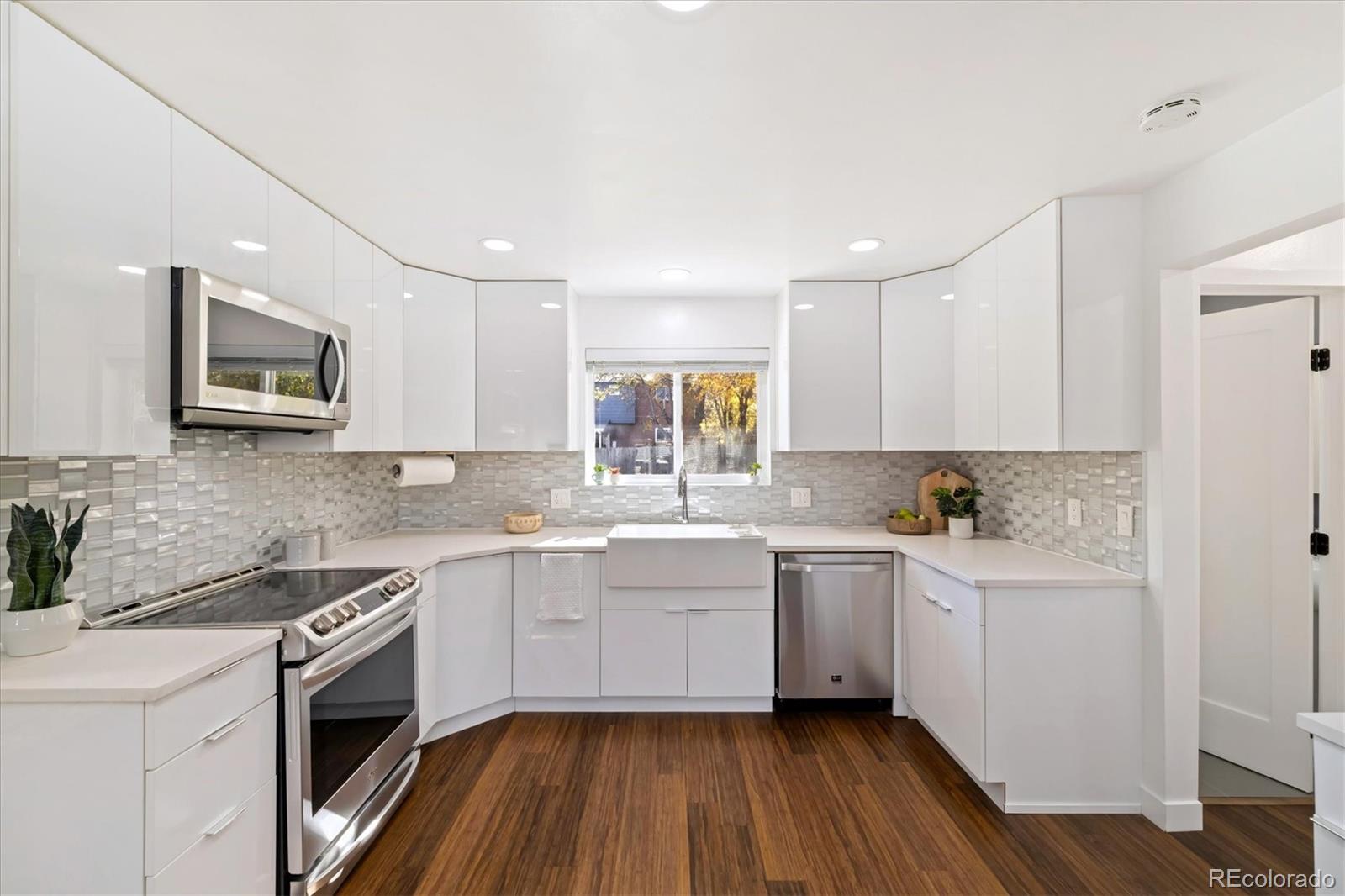 MLS Image #21 for 2334 s leyden street,denver, Colorado