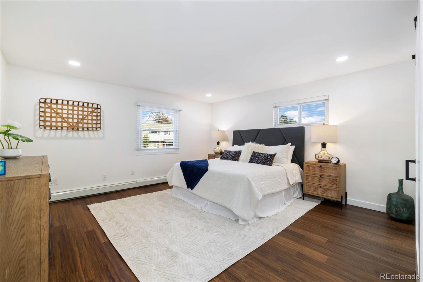 MLS Image #23 for 2334 s leyden street,denver, Colorado