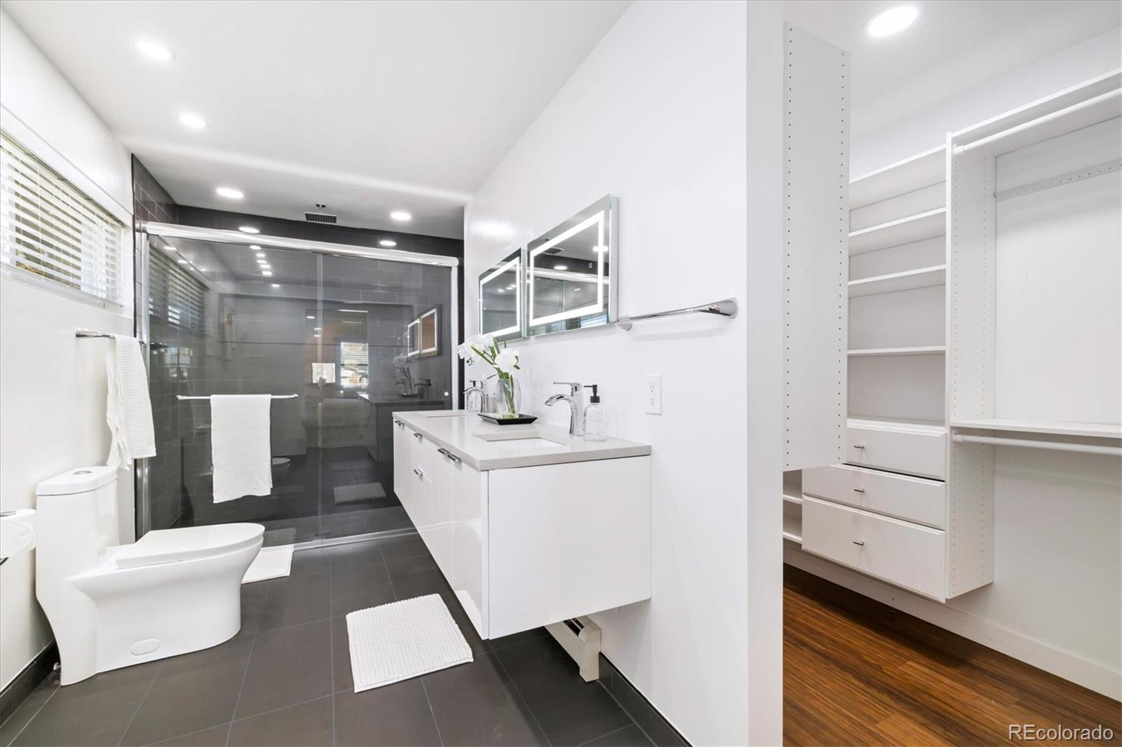 MLS Image #27 for 2334 s leyden street,denver, Colorado