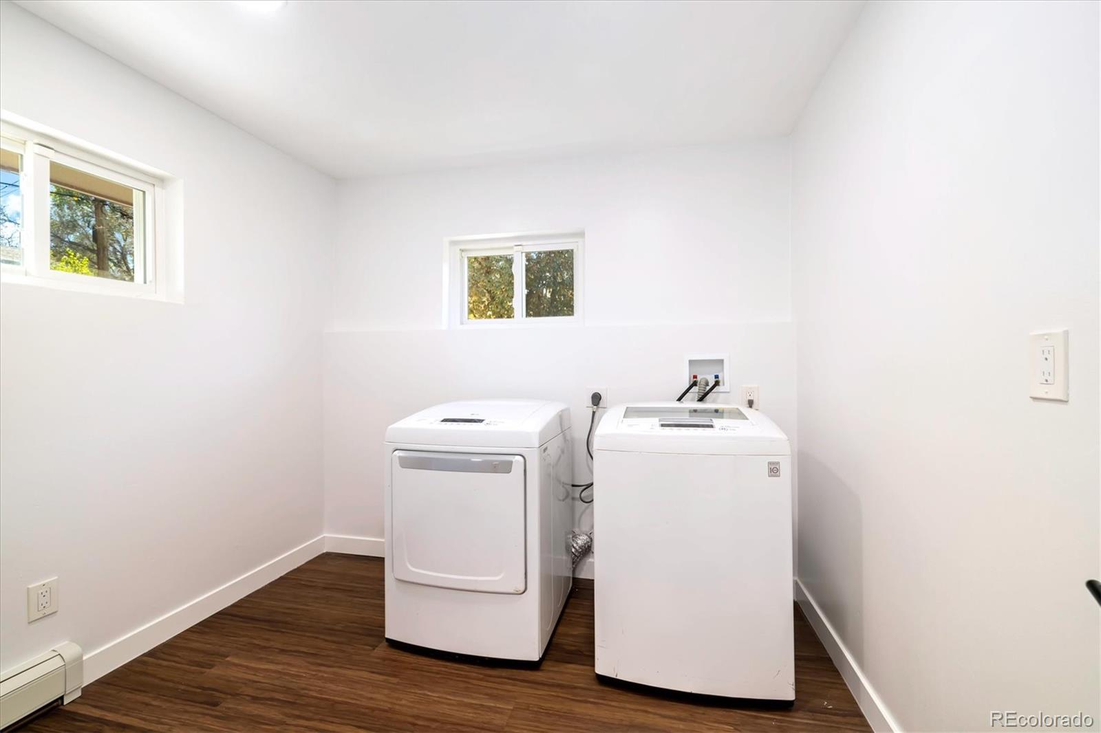 MLS Image #36 for 2334 s leyden street,denver, Colorado