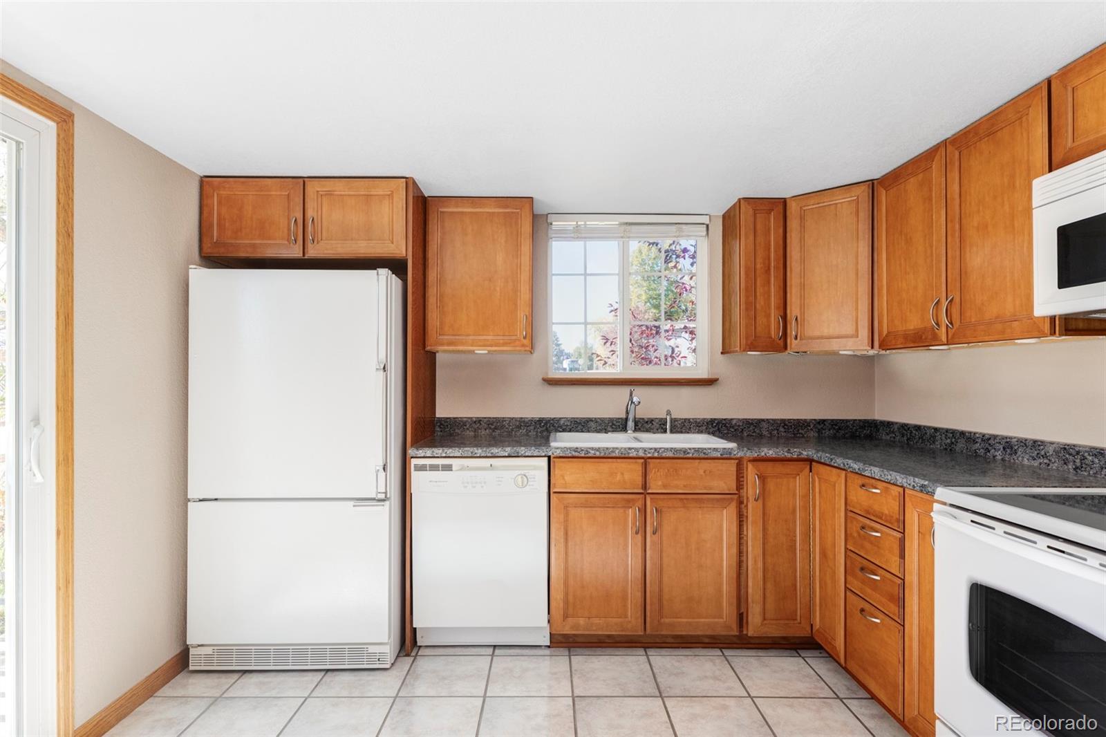 MLS Image #6 for 5474 w canyon trail,littleton, Colorado
