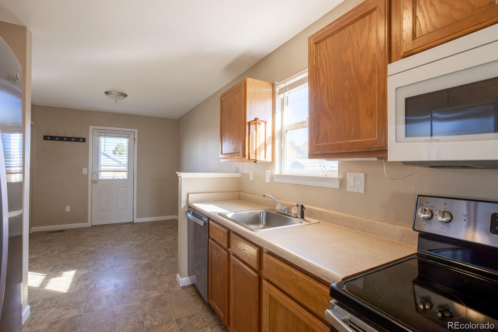 MLS Image #12 for 2992  quarterland street,strasburg, Colorado