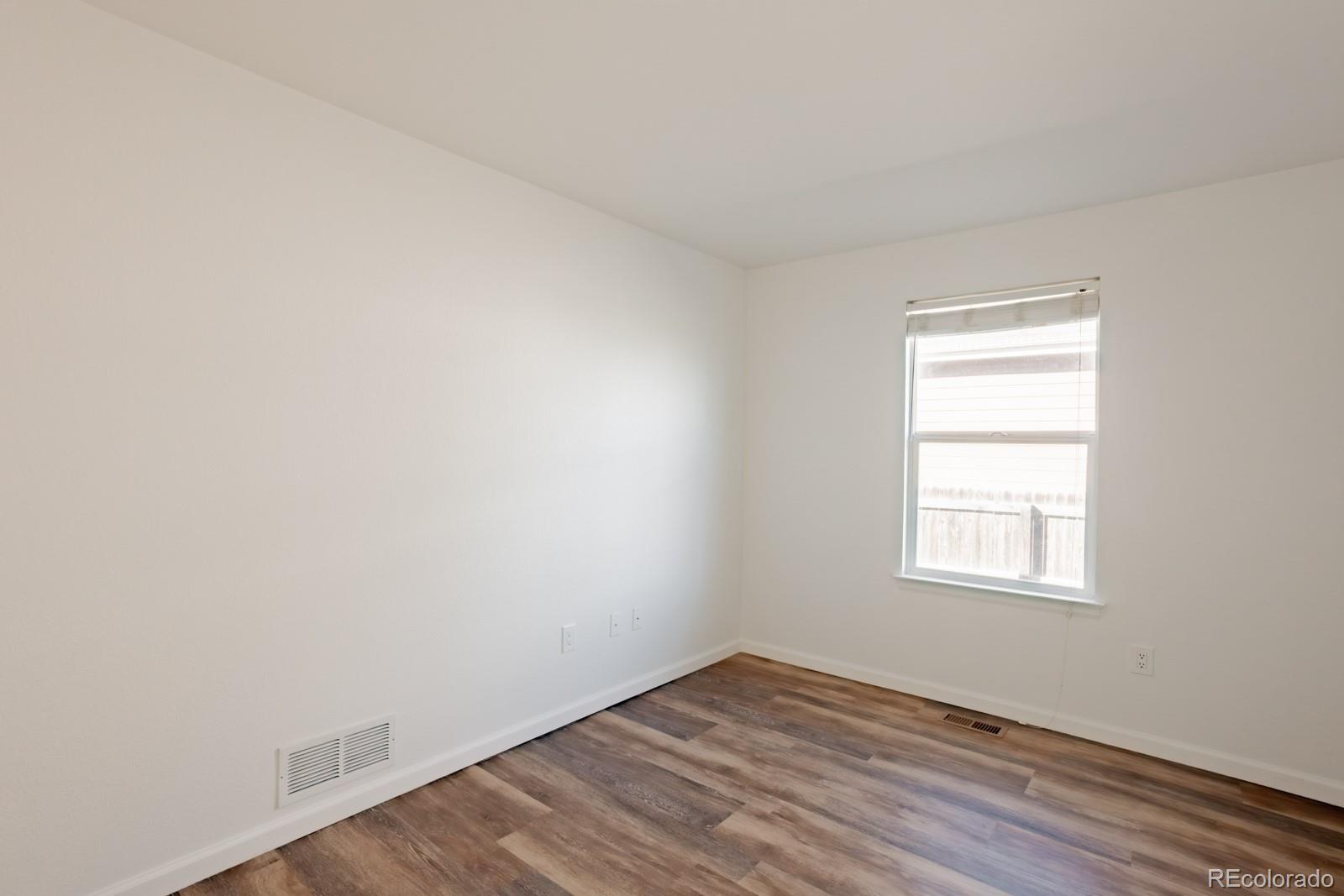 MLS Image #8 for 2992  quarterland street,strasburg, Colorado