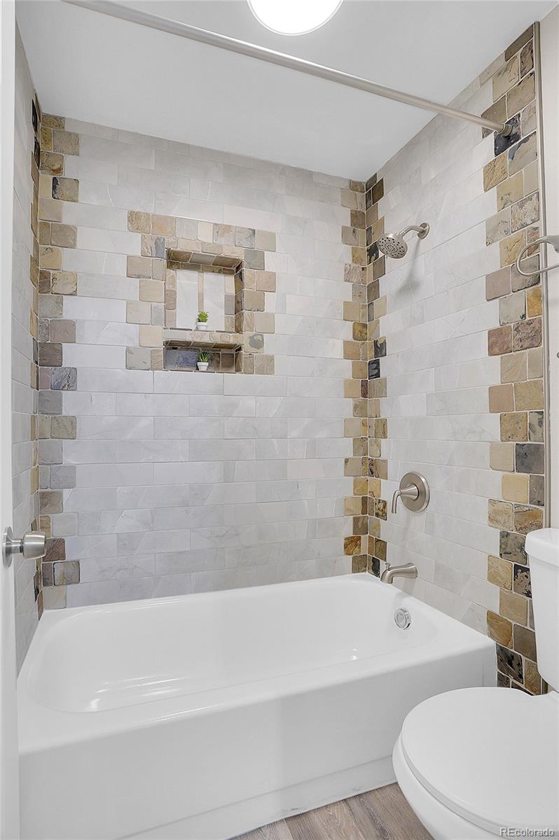 MLS Image #15 for 5995 e ilif avenue 308,denver, Colorado