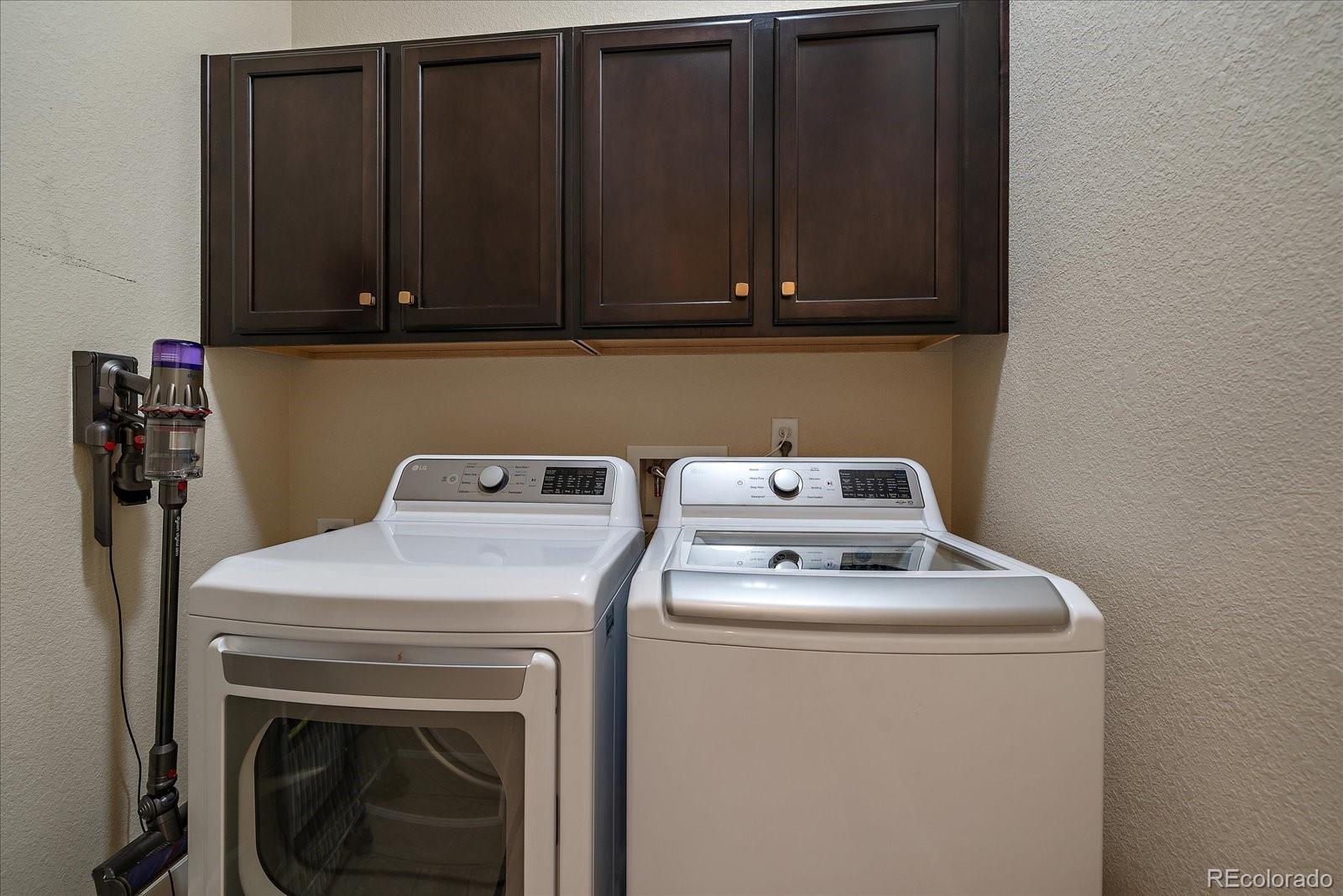 MLS Image #22 for 305  inverness way,englewood, Colorado