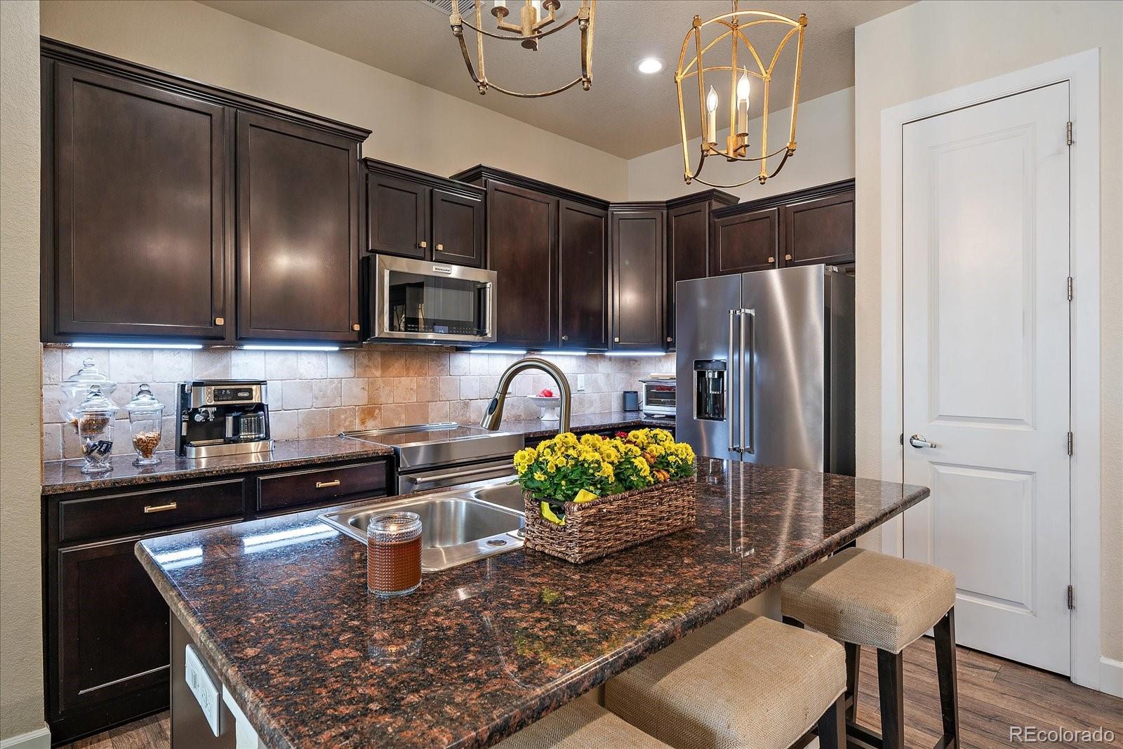 MLS Image #3 for 305  inverness way,englewood, Colorado