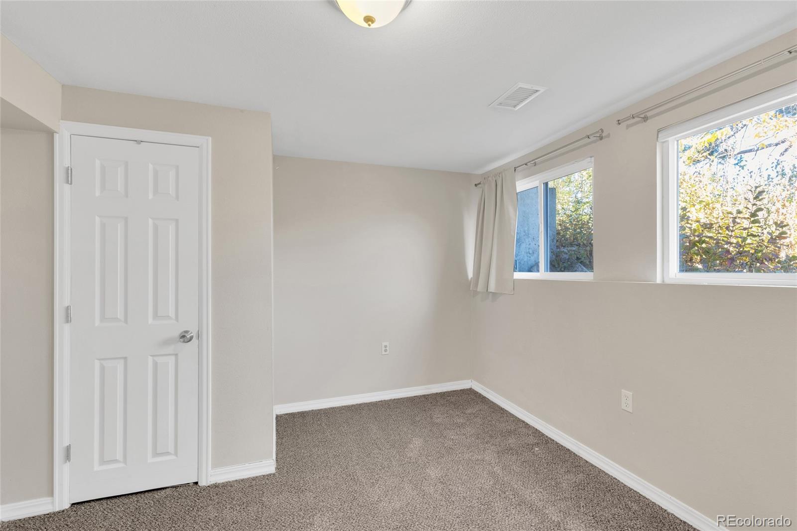 MLS Image #23 for 12711 w jewell circle,lakewood, Colorado