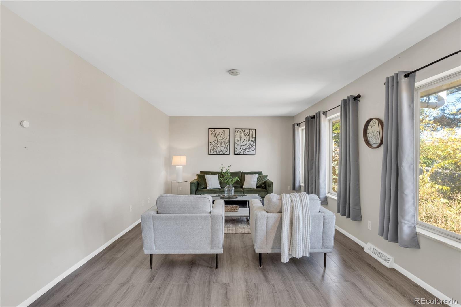 MLS Image #5 for 12711 w jewell circle,lakewood, Colorado