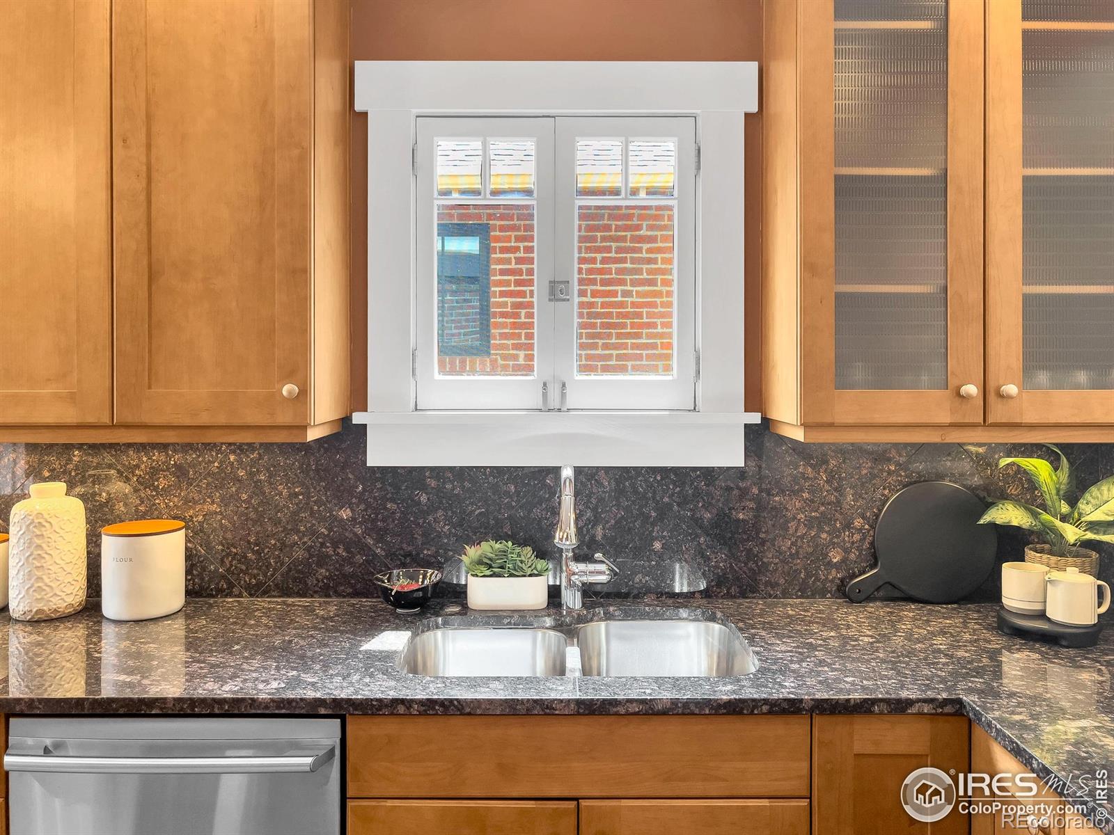 MLS Image #13 for 776  monroe street,denver, Colorado