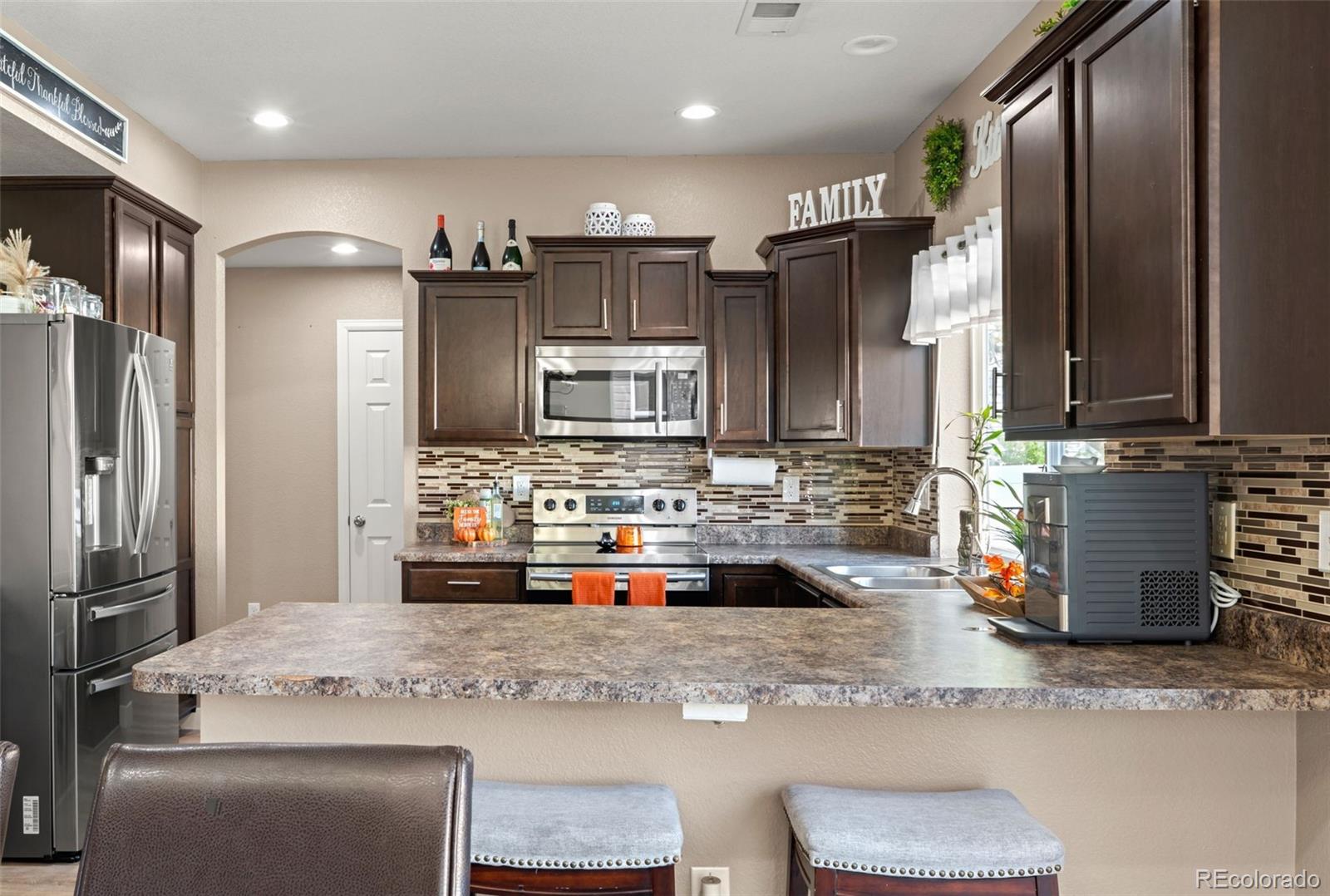 MLS Image #10 for 5556  liverpool street,denver, Colorado