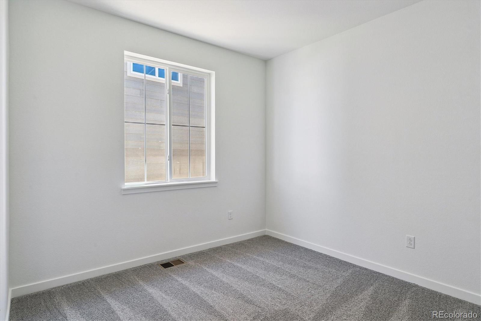 MLS Image #4 for 770  lawson drive,elizabeth, Colorado