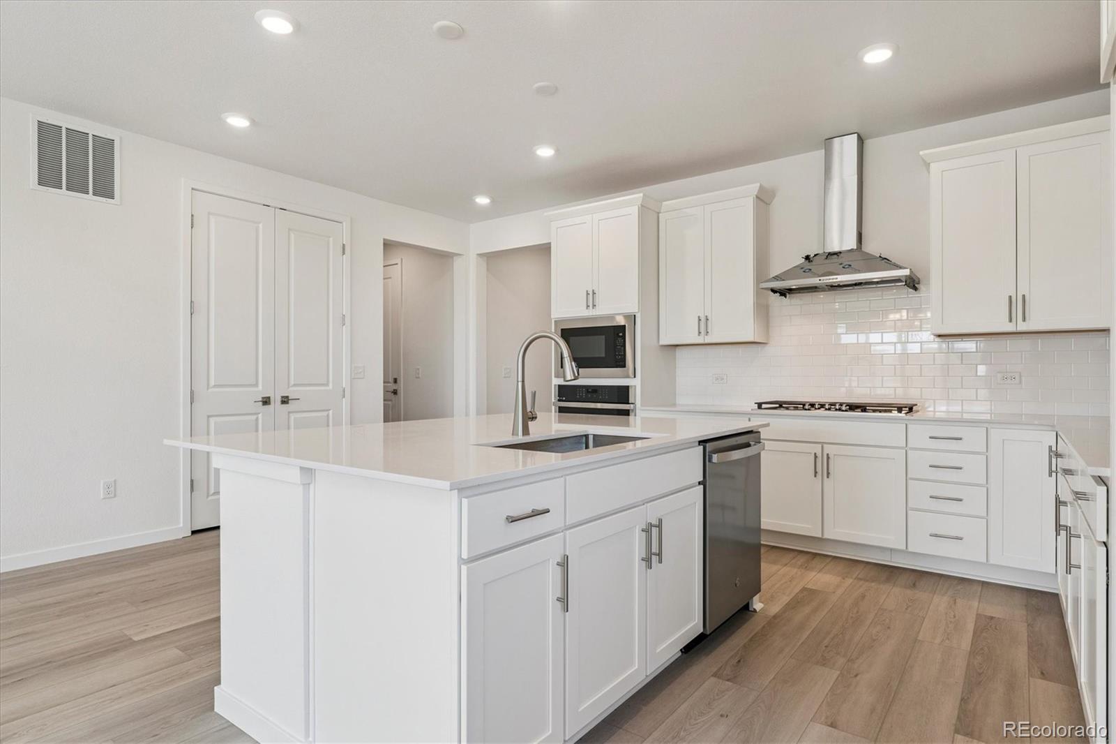 MLS Image #9 for 770  lawson drive,elizabeth, Colorado