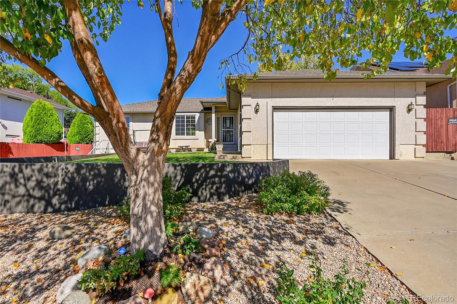 MLS Image #1 for 9  full moon court,pueblo, Colorado