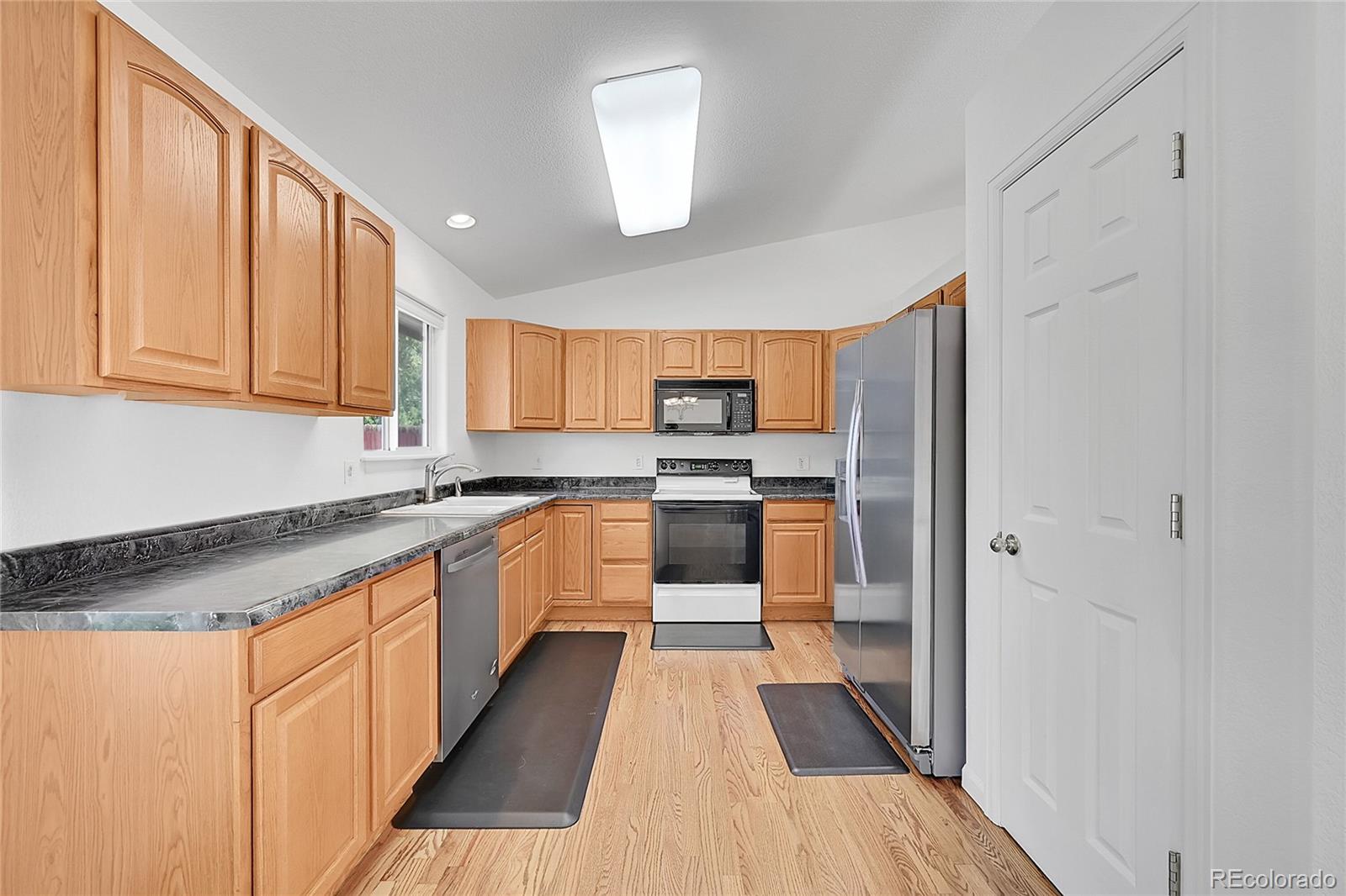MLS Image #9 for 9  full moon court,pueblo, Colorado