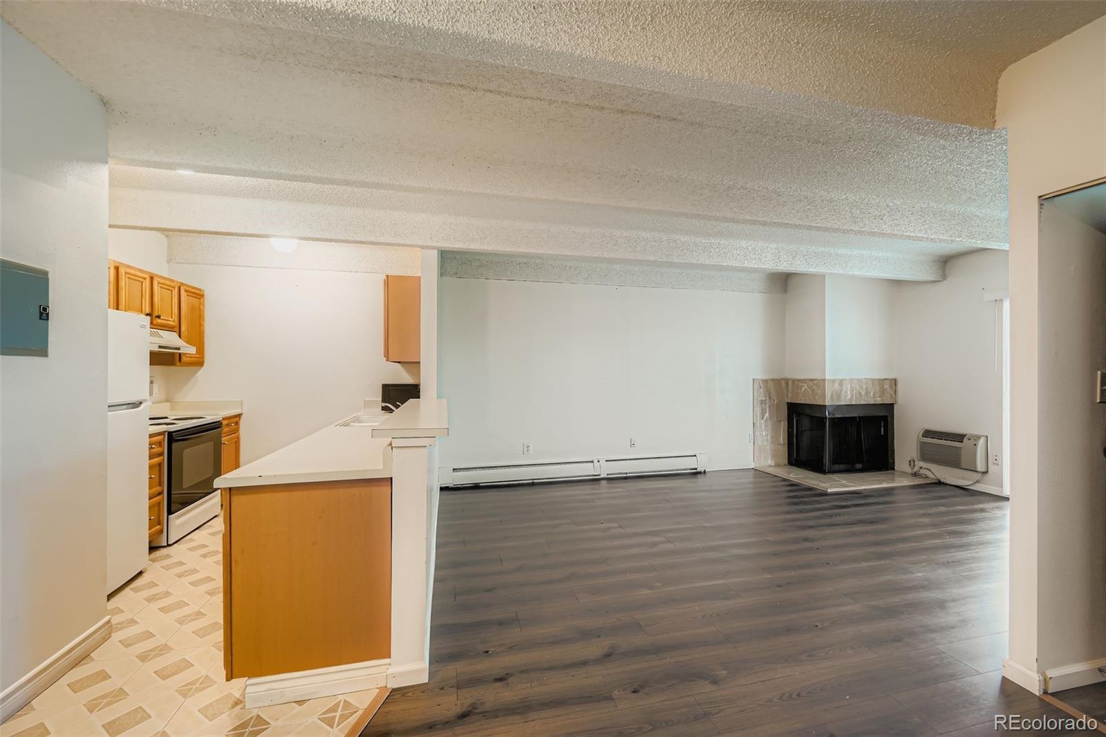 MLS Image #5 for 10650 e tennessee avenue 109,aurora, Colorado