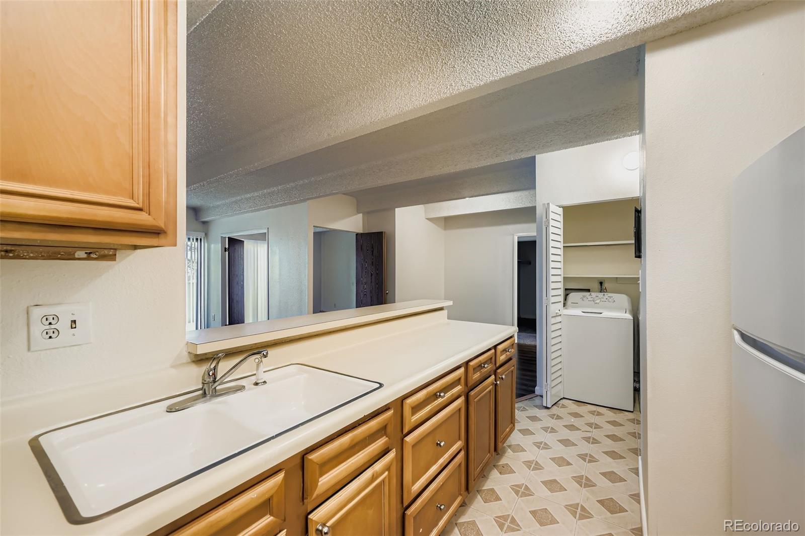 MLS Image #6 for 10650 e tennessee avenue 109,aurora, Colorado