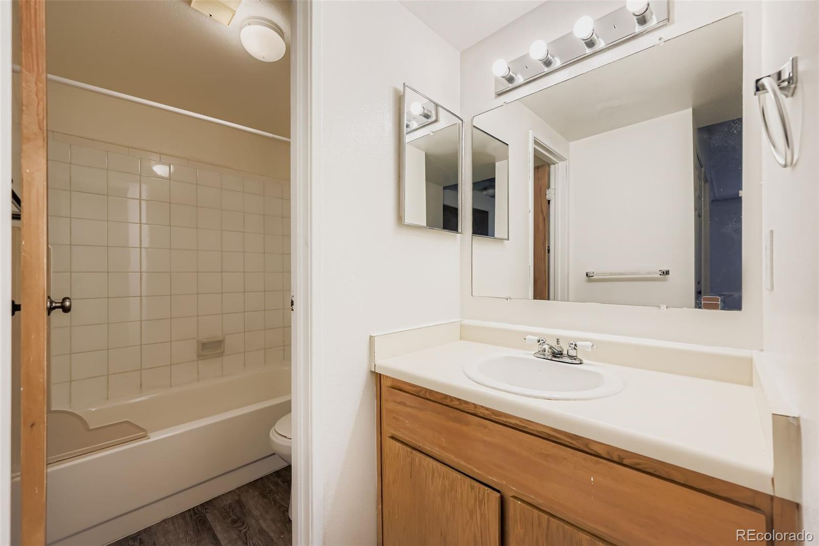 MLS Image #9 for 10650 e tennessee avenue 109,aurora, Colorado