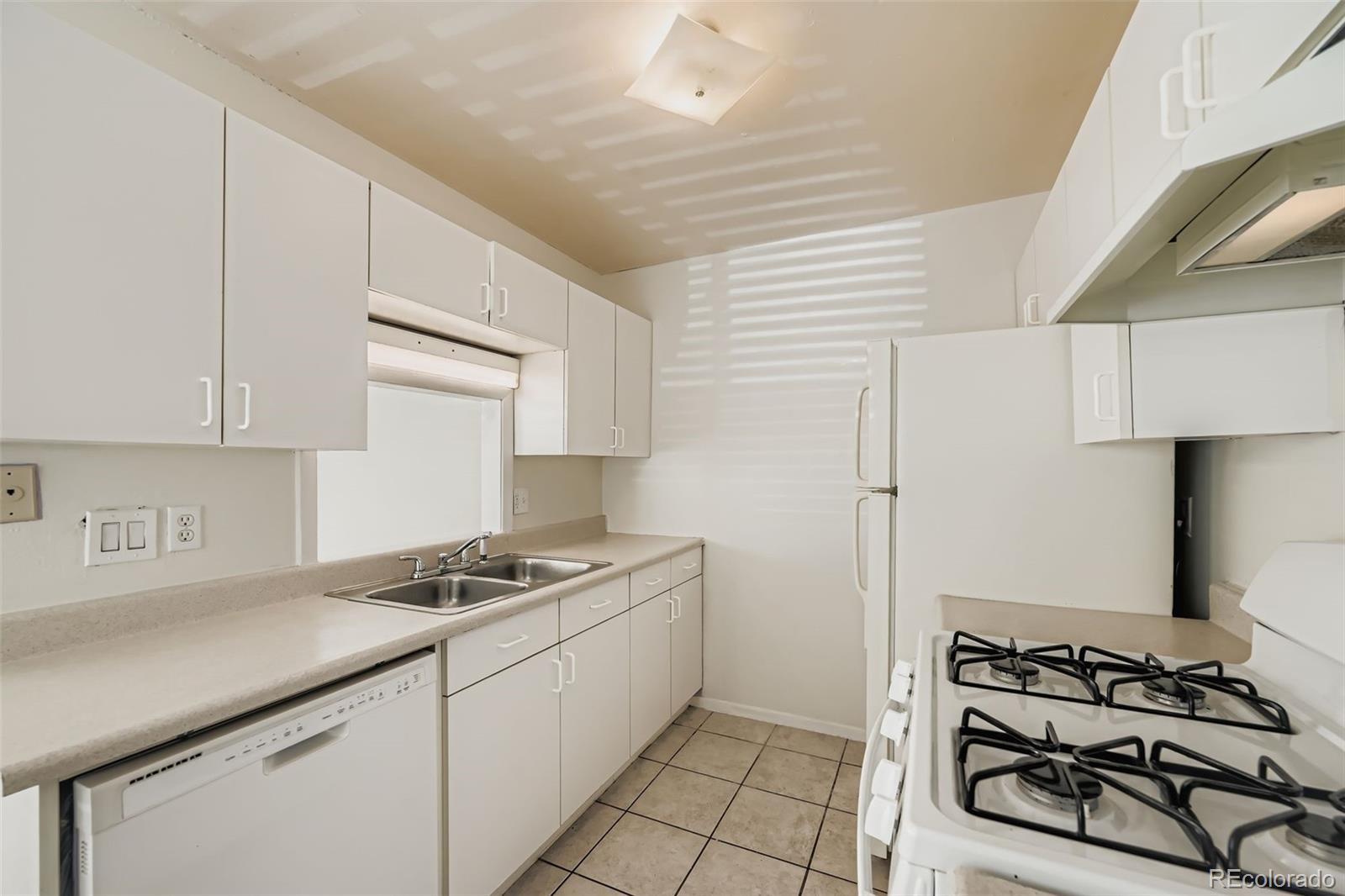 MLS Image #2 for 10742 e exposition avenue 223,aurora, Colorado