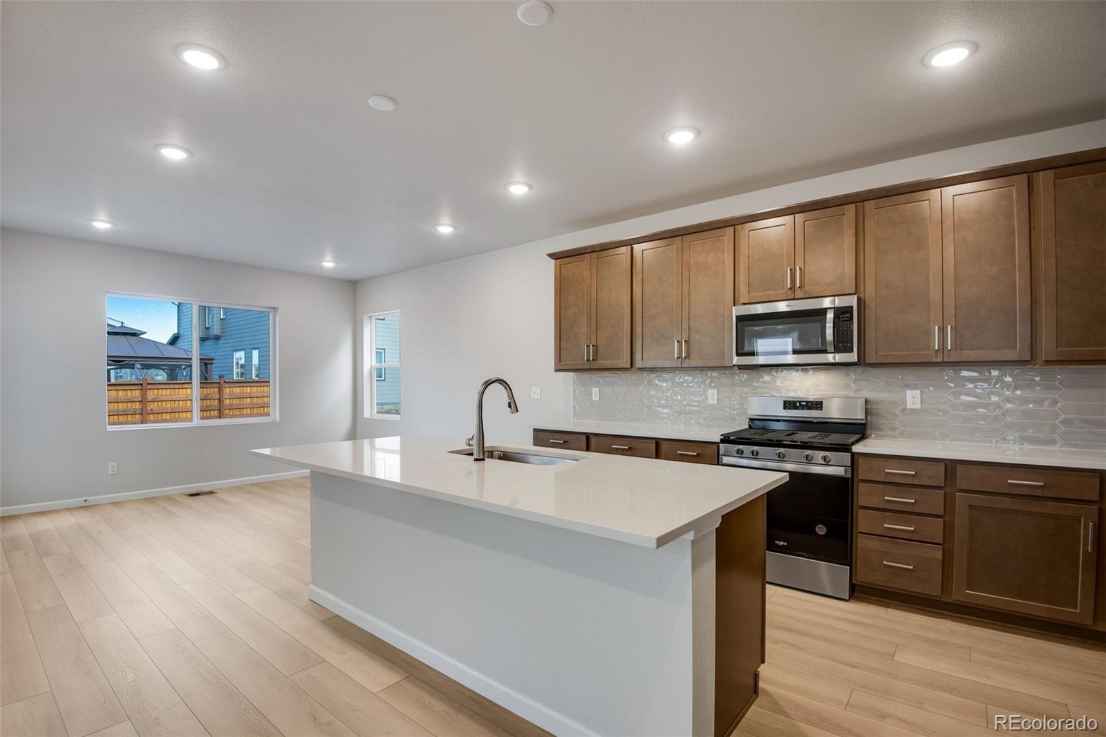 MLS Image #14 for 13571 e 99th place,commerce city, Colorado