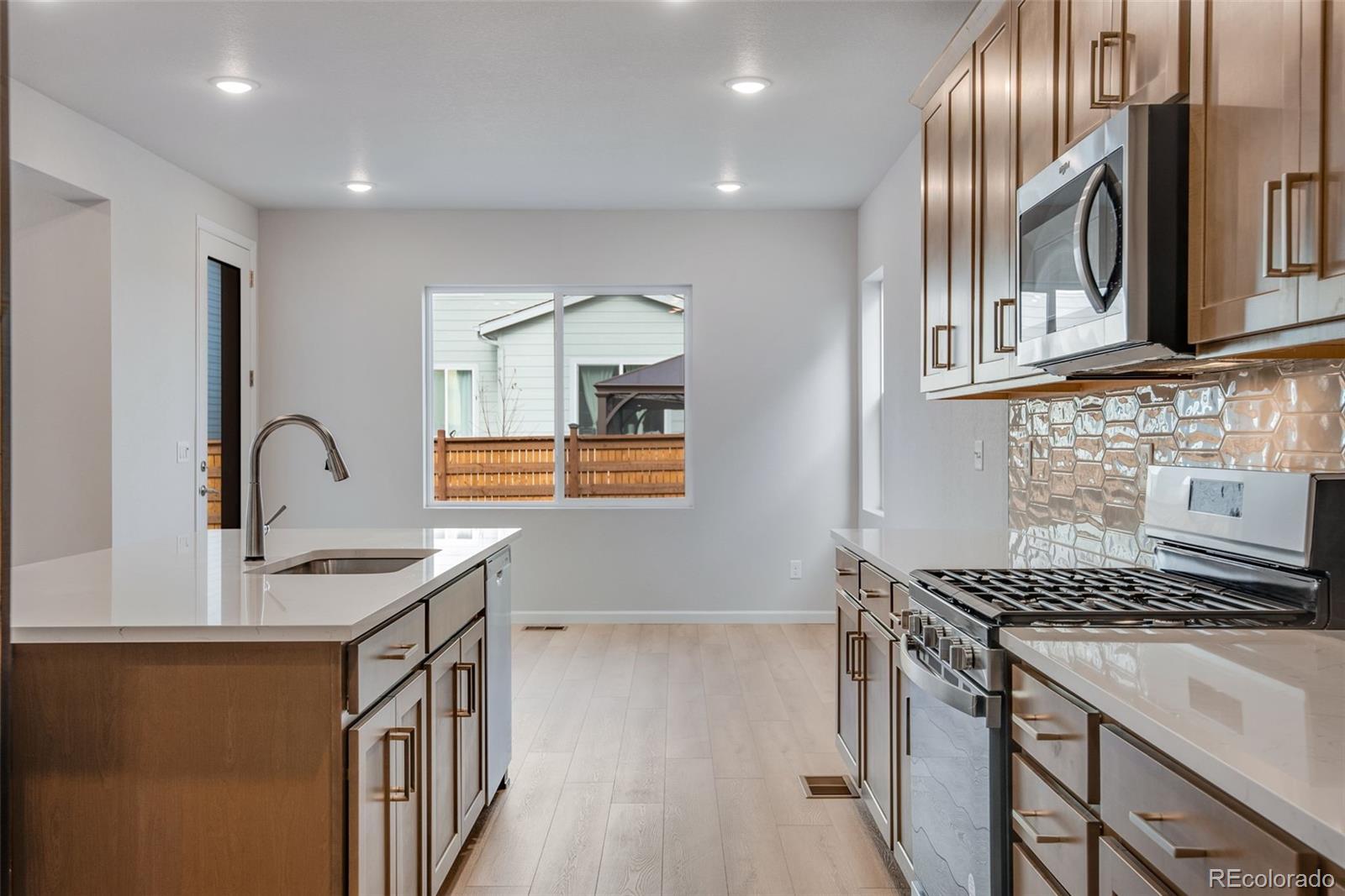 MLS Image #18 for 13571 e 99th place,commerce city, Colorado