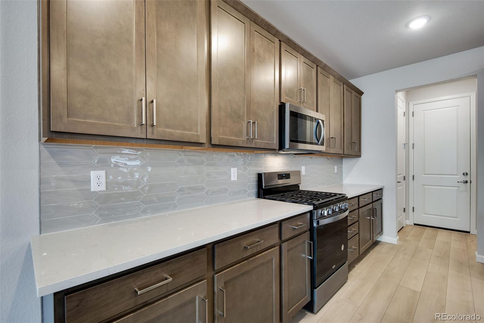 MLS Image #19 for 13571 e 99th place,commerce city, Colorado