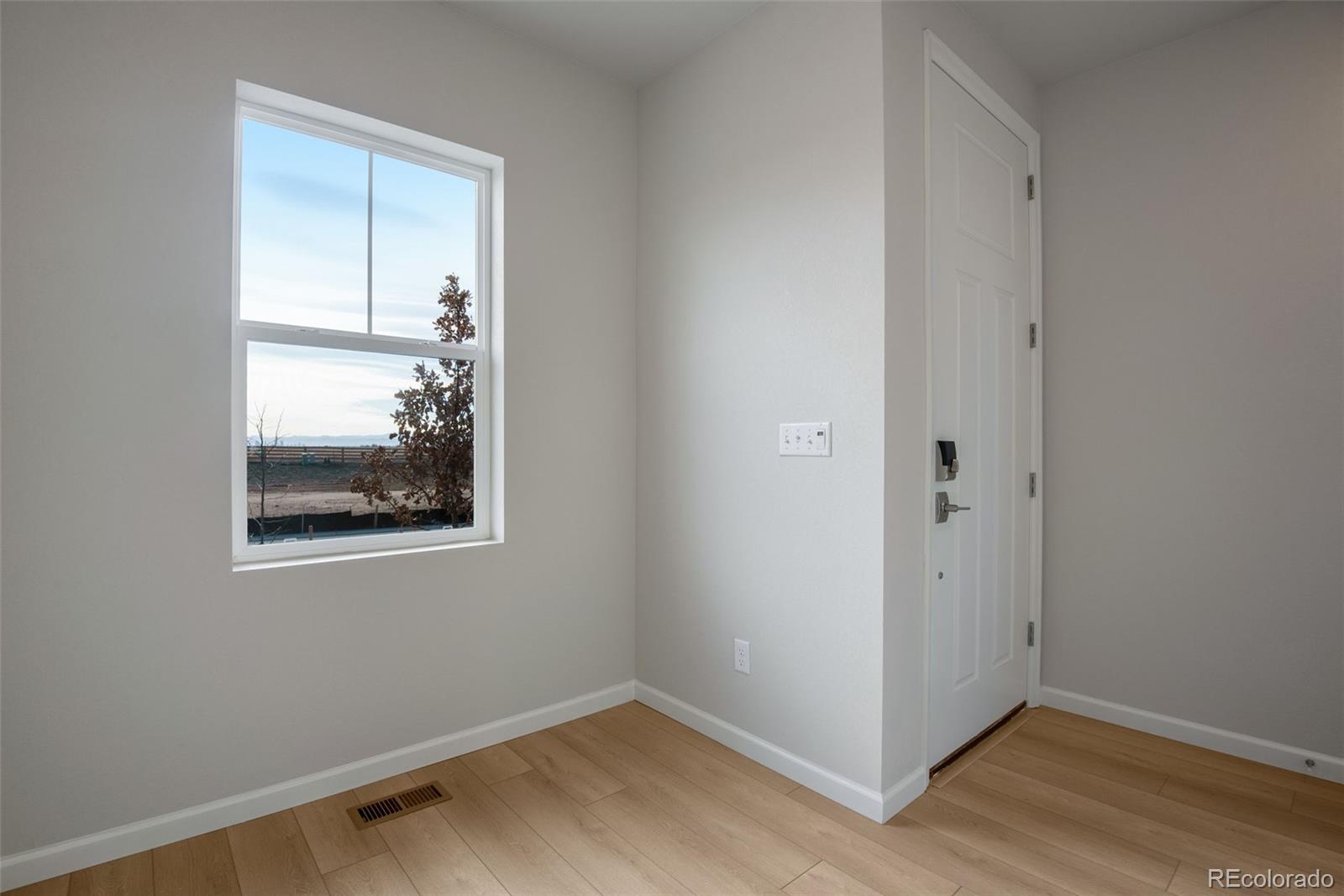 MLS Image #6 for 13571 e 99th place,commerce city, Colorado