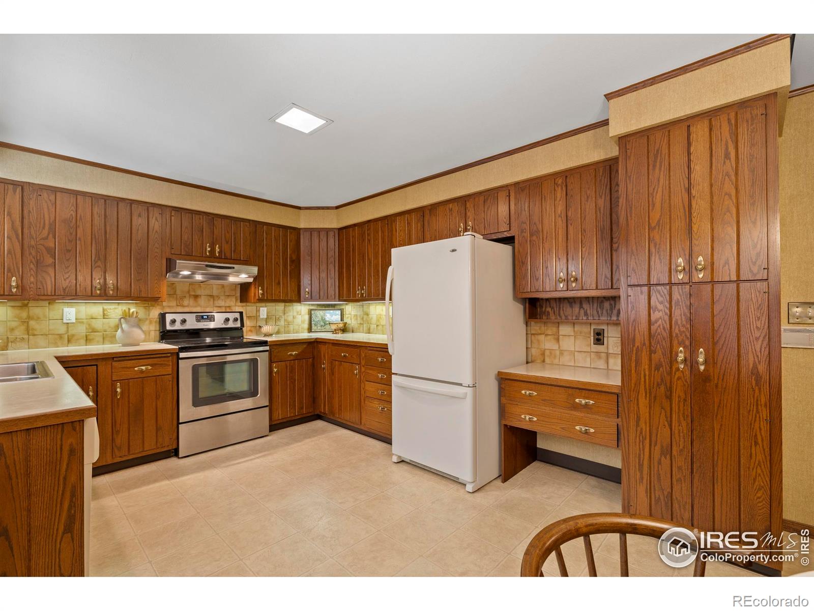 MLS Image #12 for 8516 w 10th avenue,lakewood, Colorado
