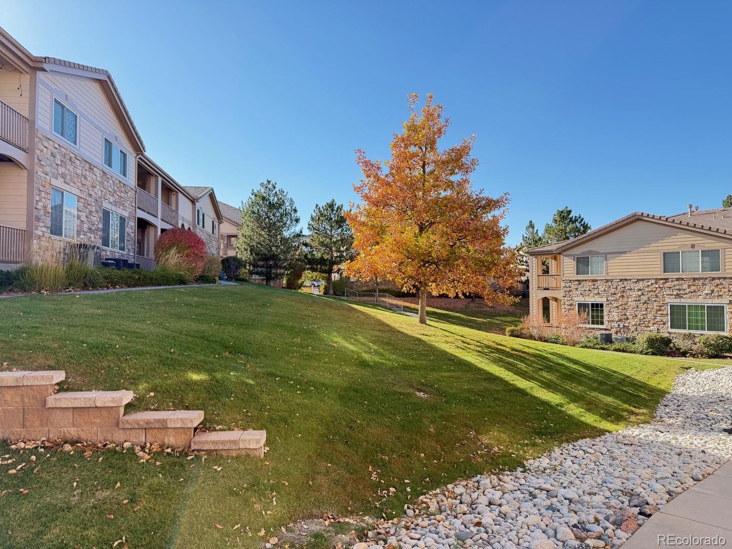 MLS Image #2 for 22960 e roxbury drive e,aurora, Colorado