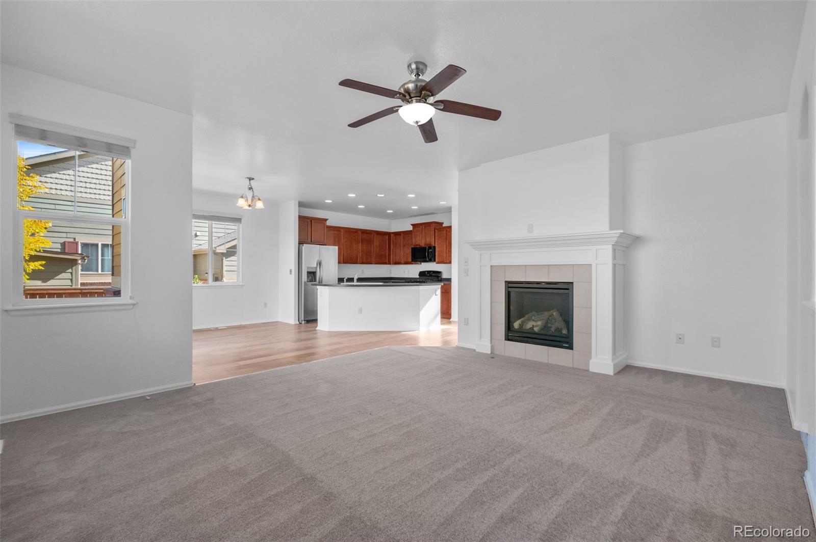 MLS Image #13 for 25581 e 2nd place,aurora, Colorado