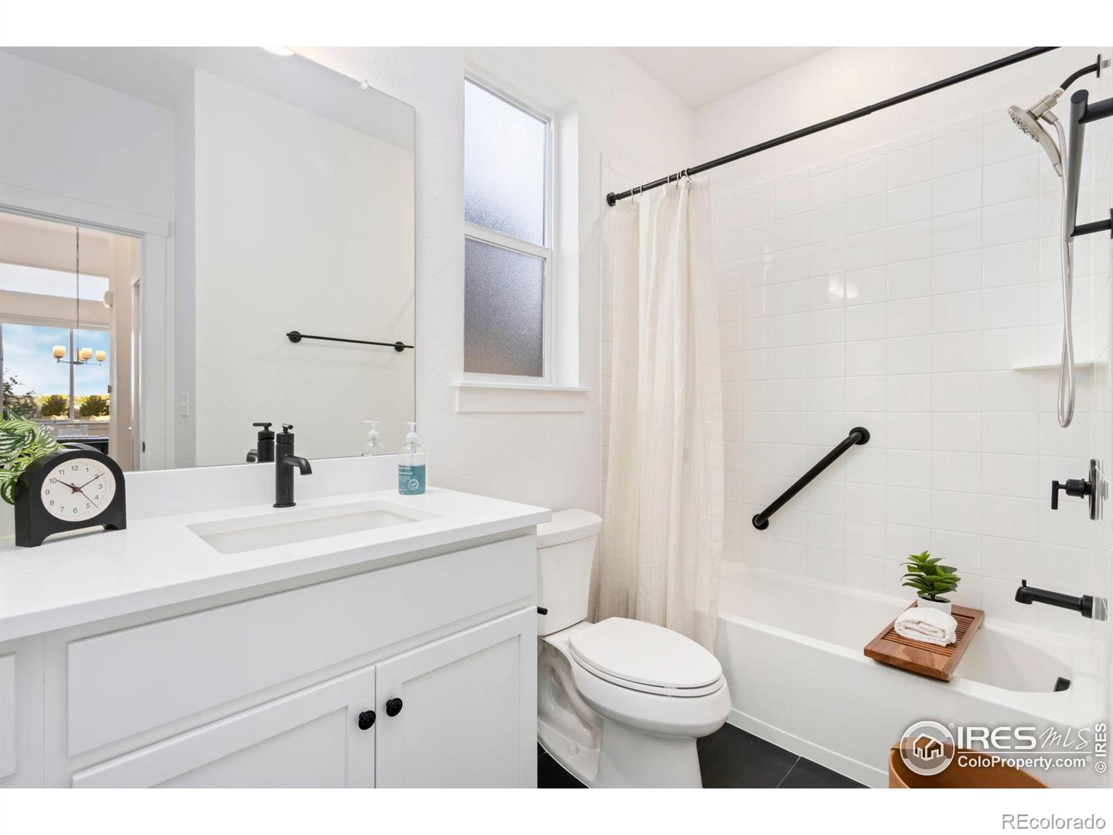 MLS Image #17 for 5051  john muir drive,timnath, Colorado