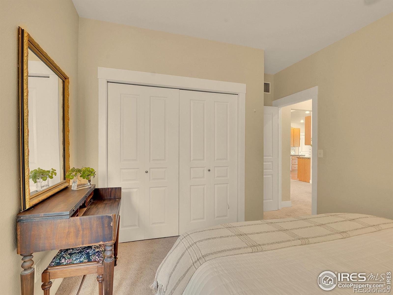 MLS Image #10 for 1020  village circle,erie, Colorado