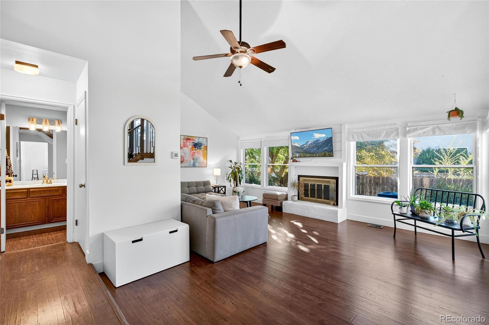 MLS Image #5 for 1011  pierce street 14,lakewood, Colorado