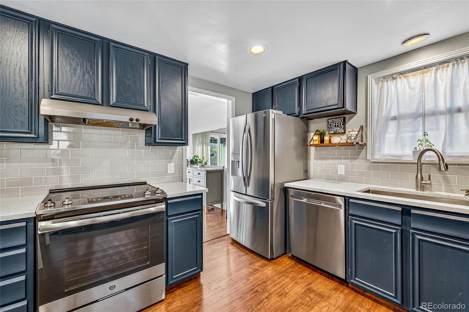 MLS Image #9 for 1011  pierce street 14,lakewood, Colorado