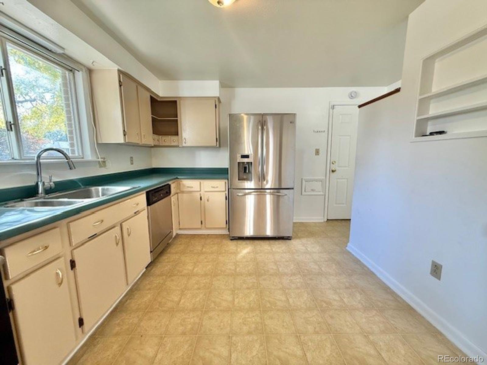 MLS Image #7 for 1623 s cody street,lakewood, Colorado