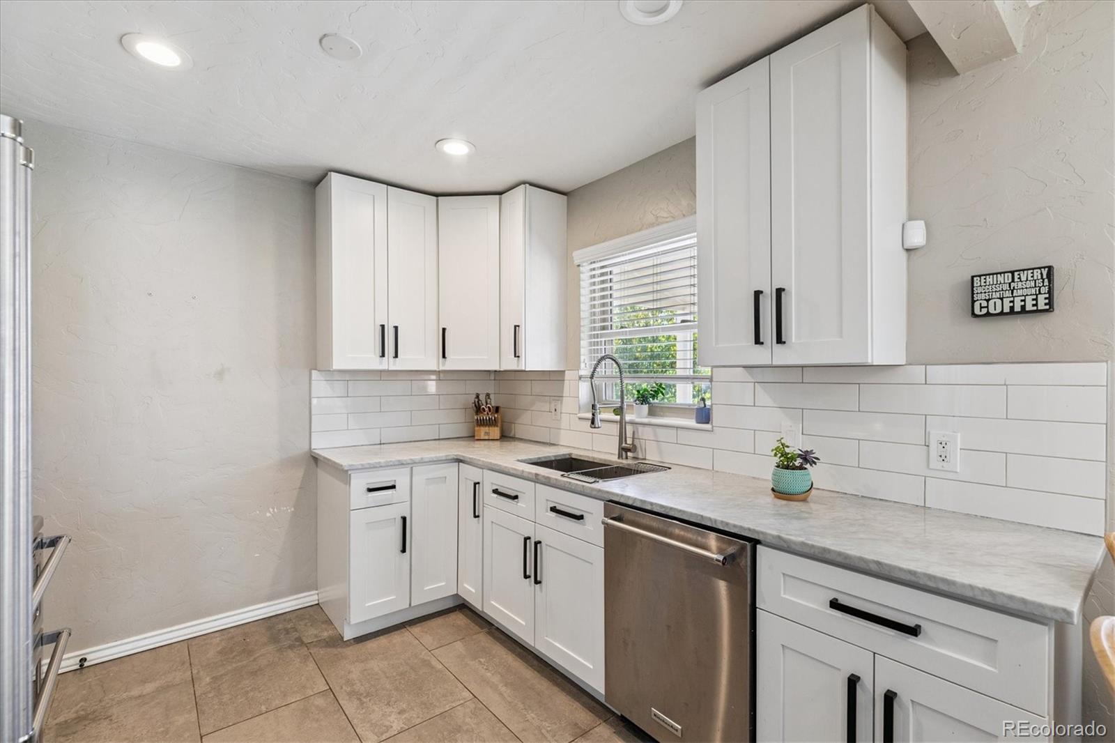 MLS Image #11 for 2660  kearney street,denver, Colorado