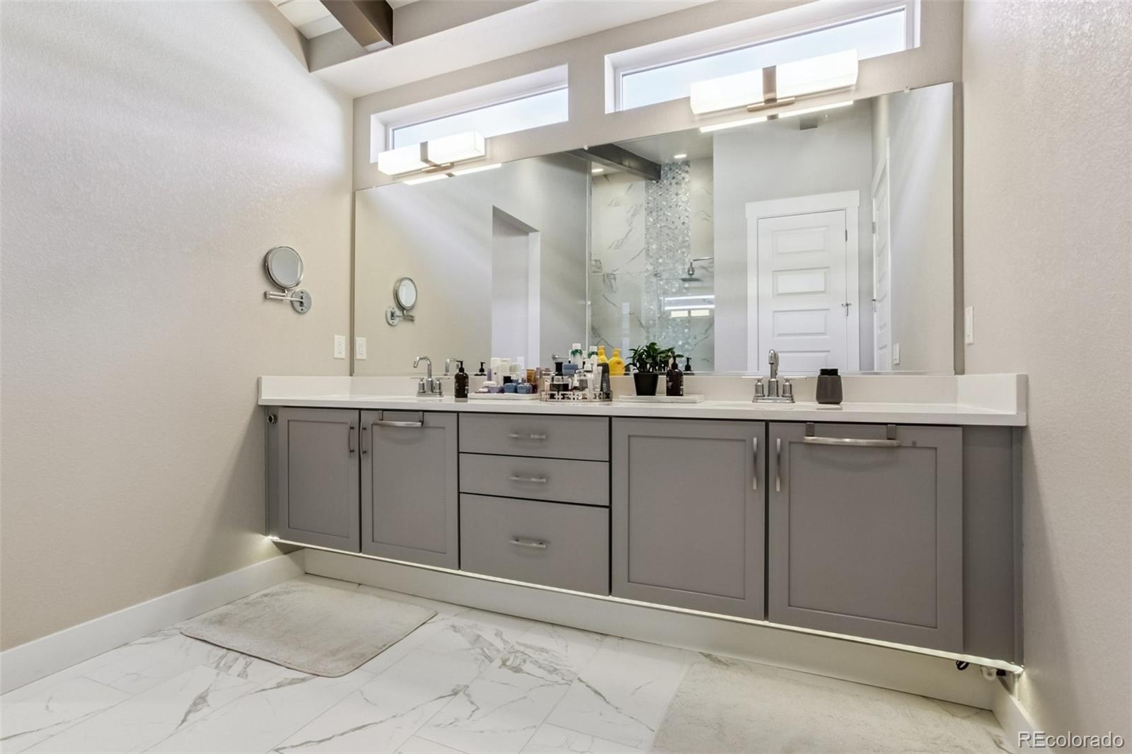 MLS Image #14 for 6031 n fulton street,denver, Colorado