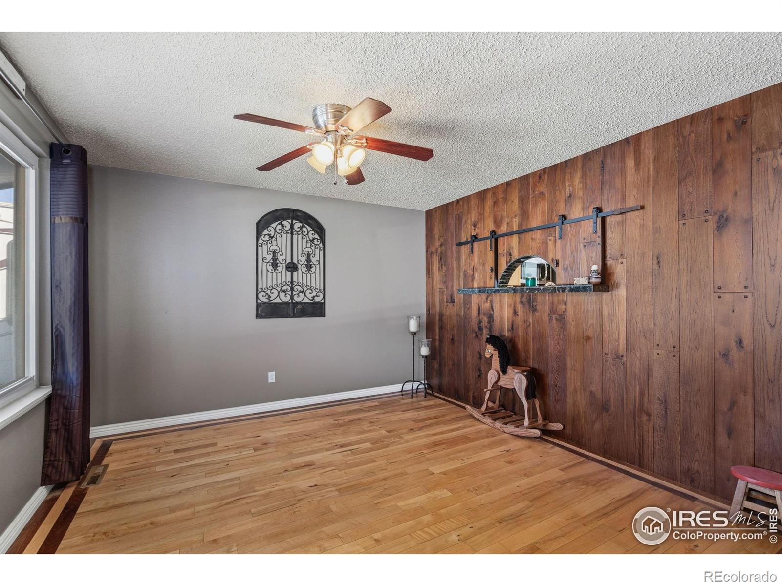 MLS Image #5 for 974 s dotsero drive,loveland, Colorado
