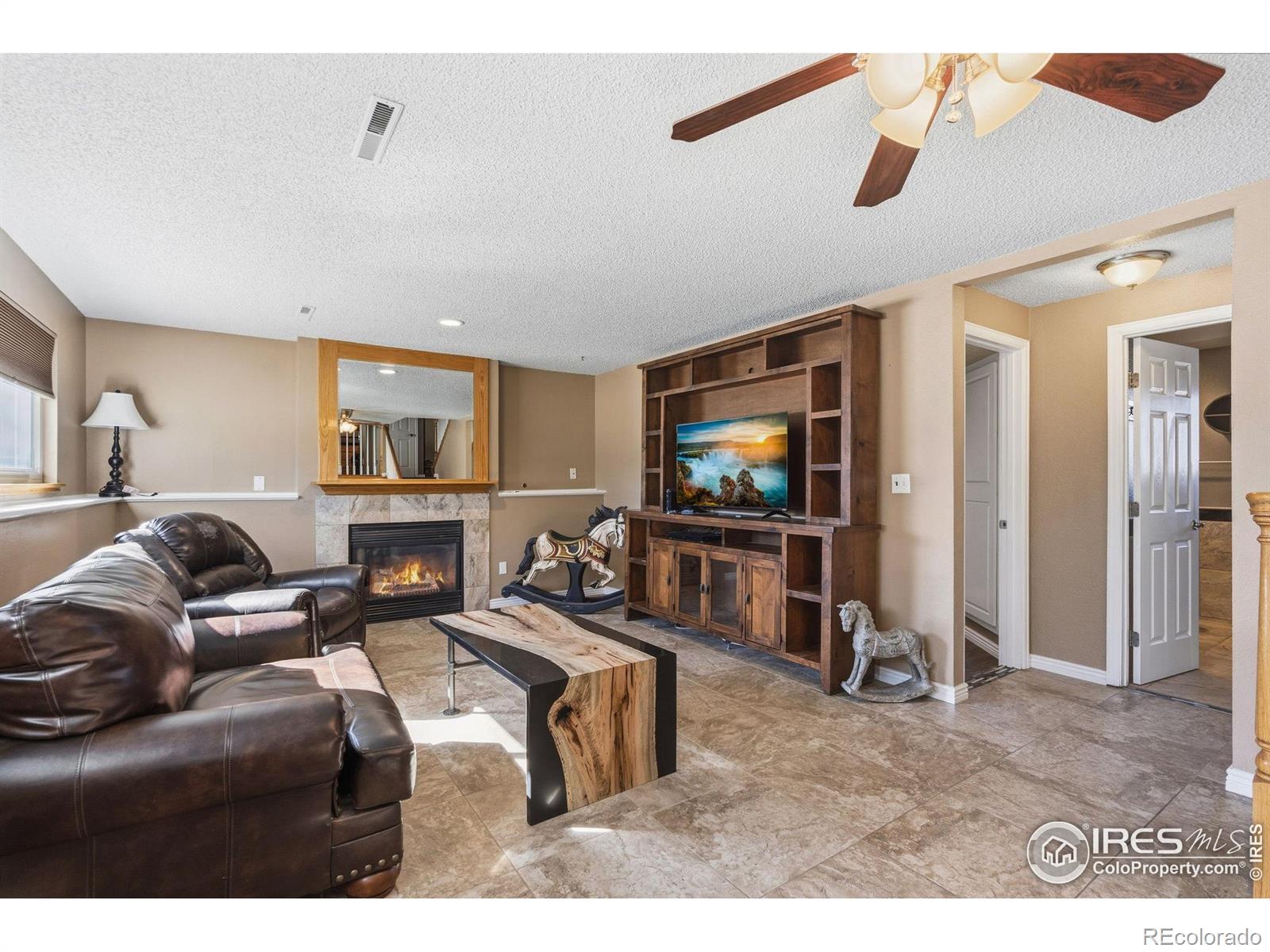 MLS Image #8 for 974 s dotsero drive,loveland, Colorado