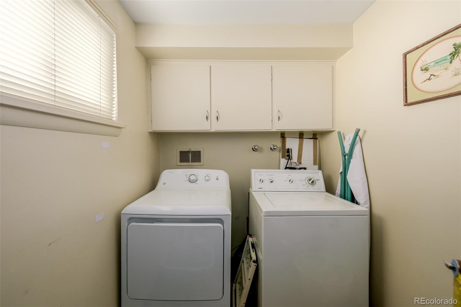 MLS Image #17 for 539  newark street,aurora, Colorado