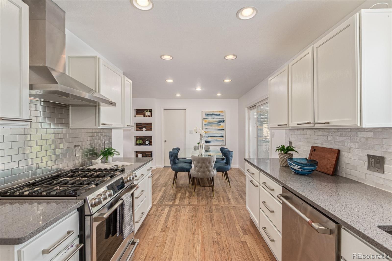 MLS Image #6 for 5132 s newton street,littleton, Colorado