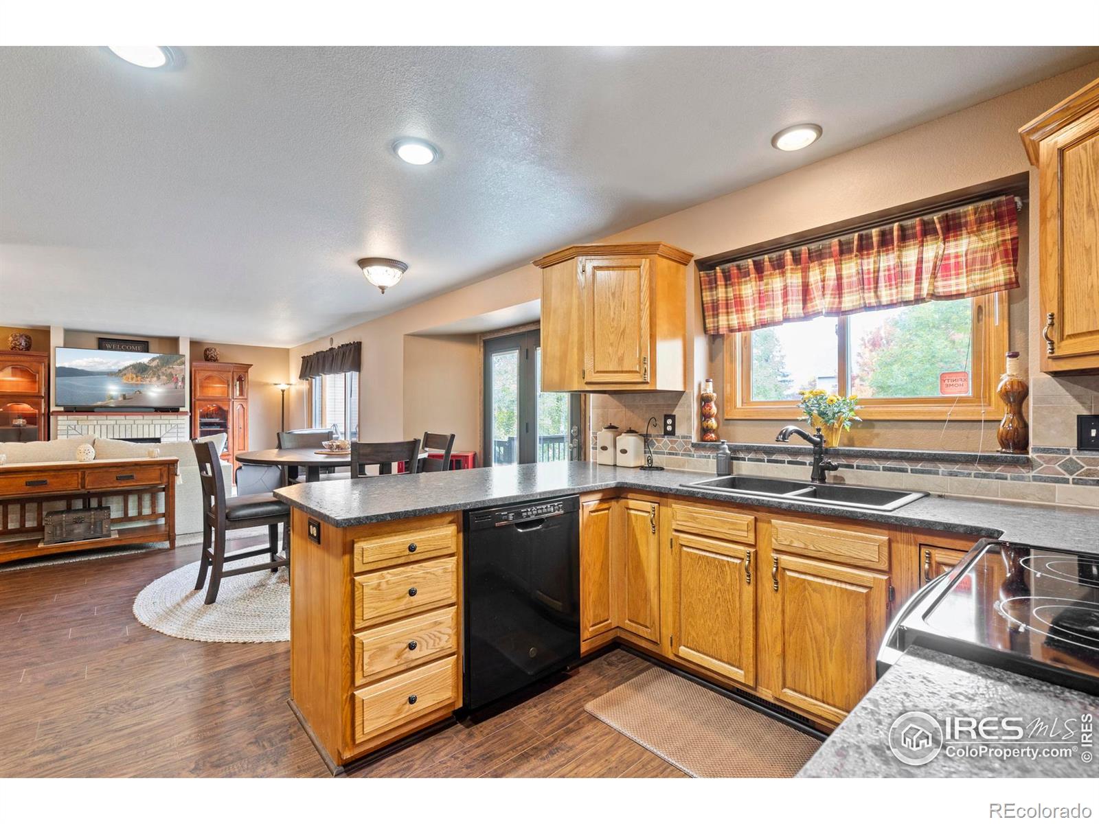 MLS Image #11 for 1808  silvergate road,fort collins, Colorado