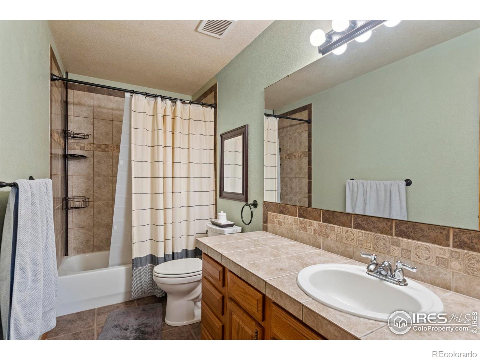 MLS Image #19 for 1808  silvergate road,fort collins, Colorado