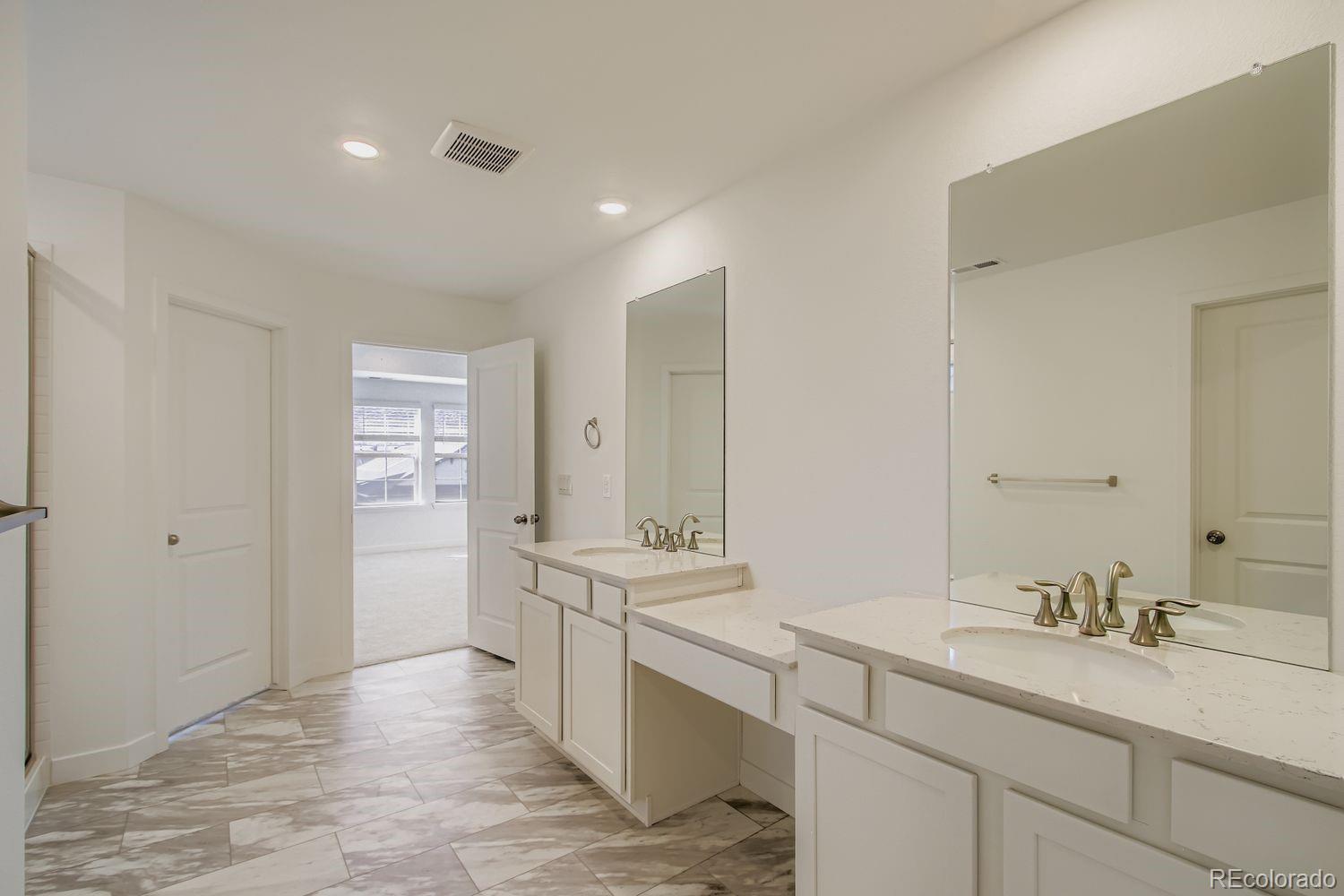 MLS Image #12 for 2946 s quaker street,morrison, Colorado