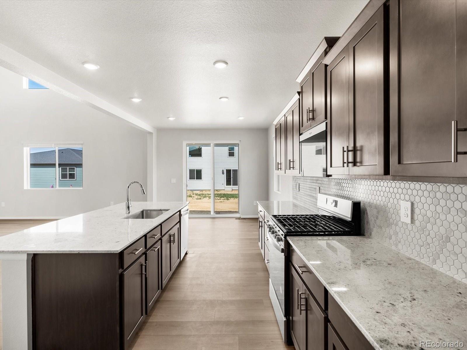 MLS Image #6 for 1617  yampa river drive,windsor, Colorado
